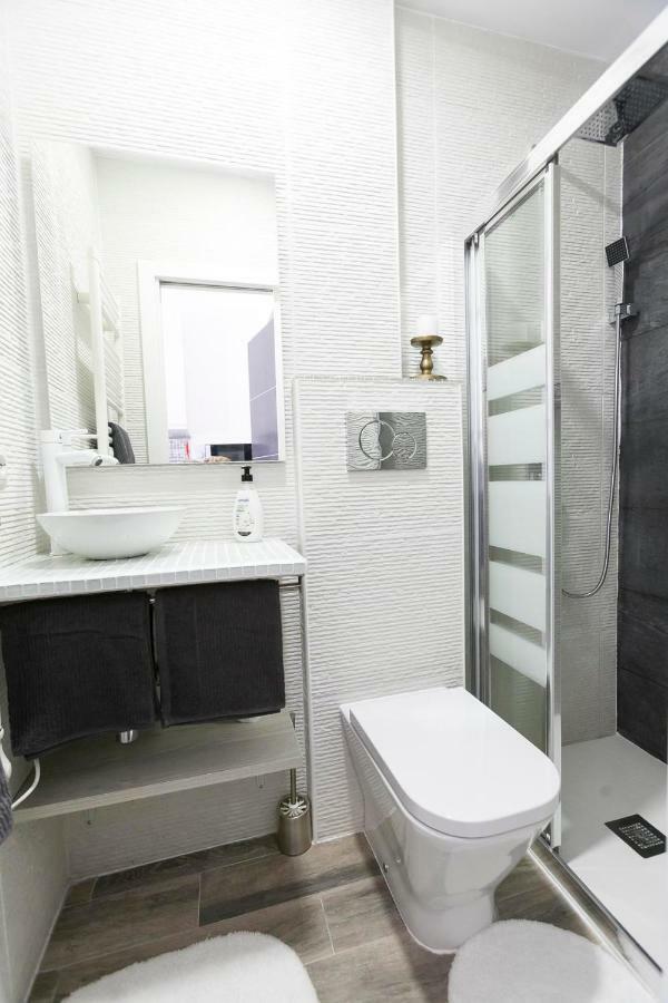 Adorable Urban Suites ลาสปัลมาส เด กรานคานาเรีย ภายนอก รูปภาพ